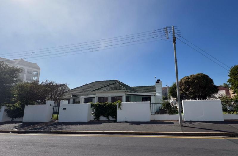 4 Bedroom Property for Sale in Strand Central Western Cape